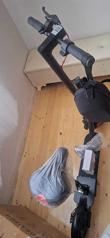 elektrik samokat: Salam squter cemi 2 gun isdifade olnub 800m alnib geldyi kimi pakofqa — 2