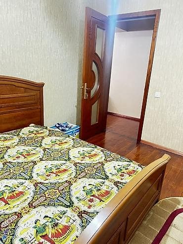 berdede evler: Kirayə verilir Heyet evi. Kommunallar men terefden verilir. Eshyalar — 8