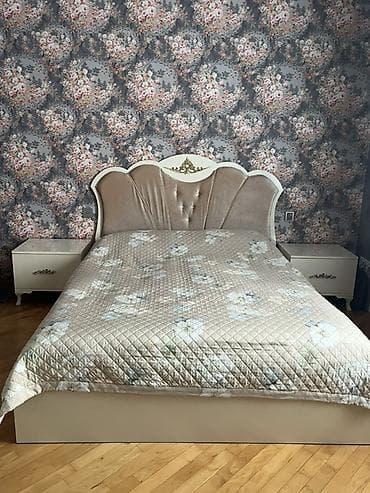 yataq desderi: Zövqlü klassik yataq dəsti satılır 🛏️🤍 Çox gözəl və zövqlü yataq + 2 — 2