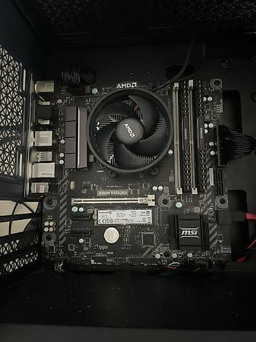 ide hard disk: Oyun və gündəlik istifadə üçün yığılmış stolüstü kompüter. Her bir — 2