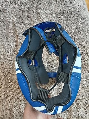 boks torbası: Adidas boks/kikboks baş qoruyucusu - Rəng: mavi, ağ zolaqlı dizayn - — 2