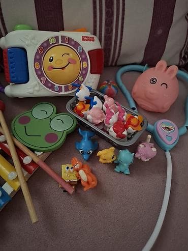 Uşaq oyuncaqları dəsti - Fisher-Price interaktiv saat/oynaq
