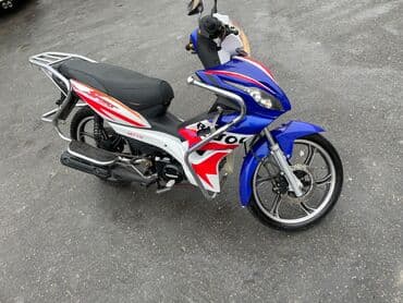 wolt moped: Honda - RX18 — 6