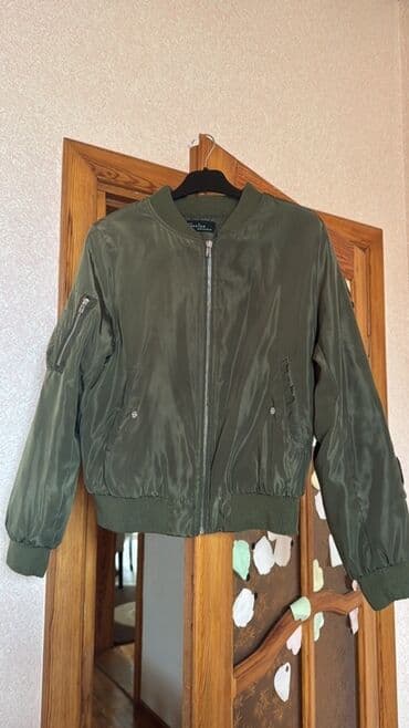 синие зимние мужские куртки: Zeytun-yaşıl bomber gödəkçə Soyuq və sərin havalar üçün praktik və — 1