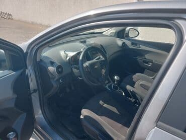 фольксваген поло седан 1 6: Chevrolet Aveo: 1.3 l | 2011 il 334000 km Sedan — 5