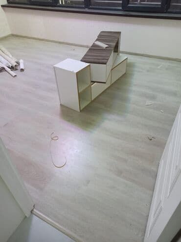 паркет баку: Laminatlarin vurulmasi her cur bilintuslarin supurgeliylerin vurulmask — 11
