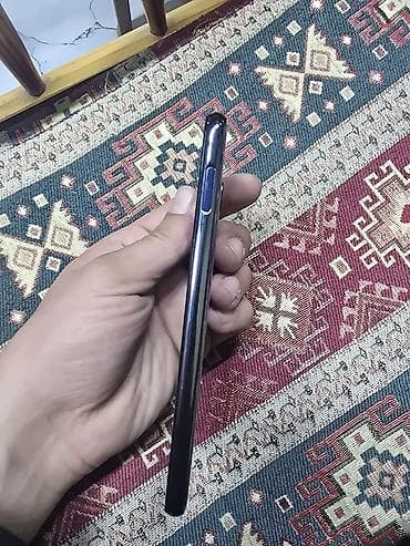 iphone 6 satisi: Herwey zavoddu hec bir weyi deyiwmiyib qiymetde razilawma var ekranda — 2