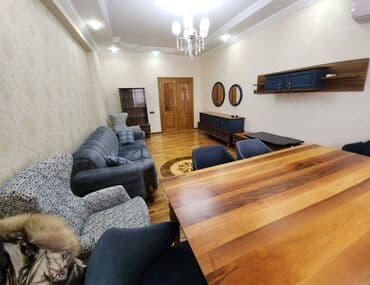 7 mikrorayon: Neftcilər metrosuna yaxin Start idman kompleksinə yaxin 16 mertebeli — 6