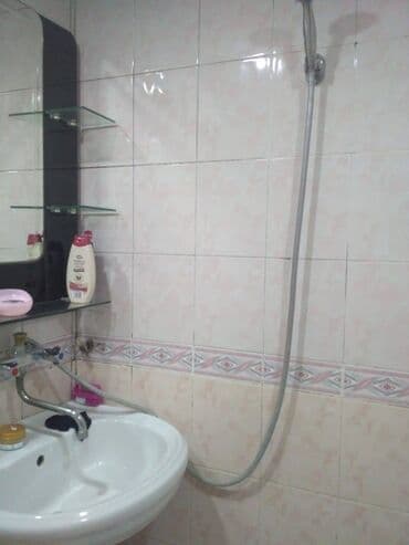 bina.az köhnə tikili 2 otaq: Bakı, 2 otaqlı, Köhnə tikili, m. Əhmədli, 60 kv. m — 9