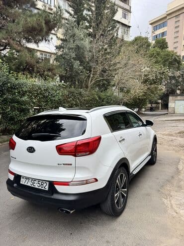 Yağlar və avtokimyəvi maddələr: Kia Sportage SX GDI – ağ rəngli, şəhər və uzun yol üçün komfortlu — 3