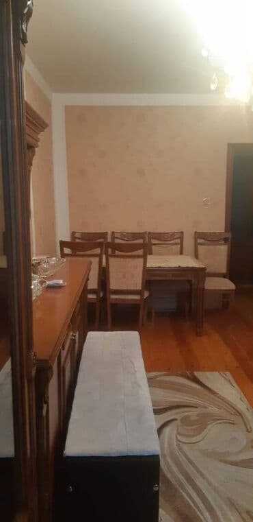 7 mikrorayon: Yeni Guneslide Ab masivində 9 mertebeli binanın 7-ci mərtəbəsində — 2