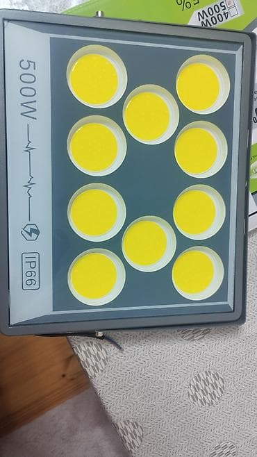 led lusteri: Satılır 500W COB LED projektor. Məhsul tam yenidir, heç işlənməyib və — 2