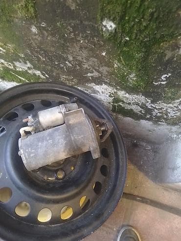 Avtomobil starteri - Model/işarələmə: 2410-3708 (üzərindəki