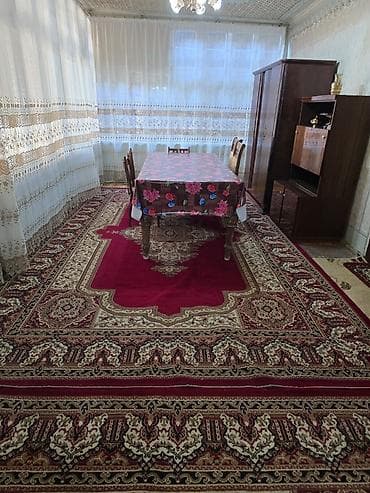 kiraye evler 2025 ecemi: Ev Gəncə şəhəri Əziz Əliyev küç 30 ünvanında yerləşir. Köhnə — 2