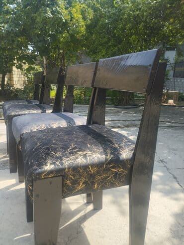 Stullar: Qonaq otağı üçün, Yeni, Qatlanmayan, Stul