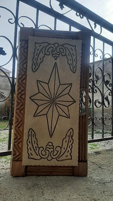 Əl oyma naxışlı taxta nərd taxtası - Material: bərk ağac (ikili ton – at lalafo.az Əl oyma naxışlı taxta nərd taxtası - Material: bərk ağac (ikili ton –