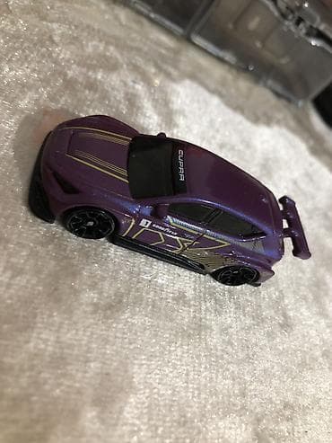 hot wheels supra: Məhsul: Miniatür maşın kolleksiyası + daşıma/qoruyucu vitrin qutuları — 6