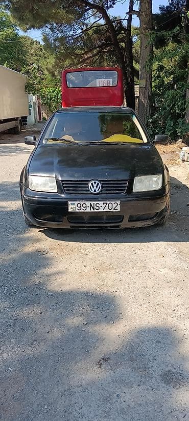Volkswagen Jetta: 1.8 l | 2001 il Universal