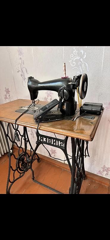 et masini: Singer tikiş maşını – masaüstü, dəmir ayaqlı klassik model — 1