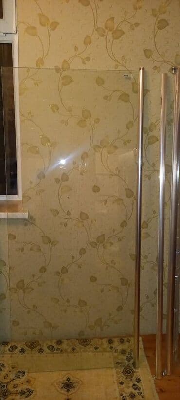 аксессуары для ванны, бани: Şüşə qapı yenidir. Türkiyənindi. İstifadə olunmayıb. En 90sm — 2