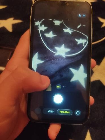 samsung galaxy s4 mini kreditle satisi: IPhone 11, 64 GB, Yaşıl — 8