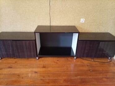 İşlənmiş, Düz TV altlığı, Polkalı, Taxtalı lalafo.az -da İşlənmiş, Düz TV altlığı, Polkalı, Taxtalı