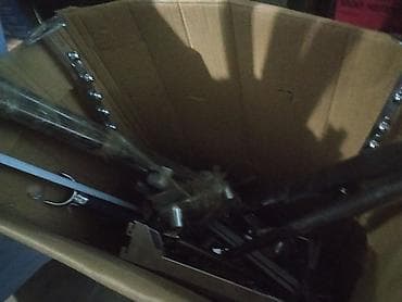 Полочные витрины: Geyim mağazası acmaq üçün lazım olan ləvazimatlar — 6