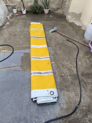 солнцезащитный зонт для автомобиля: Yük usdünü örtən tent
uzunu 4:50
eni 2:50 — 1