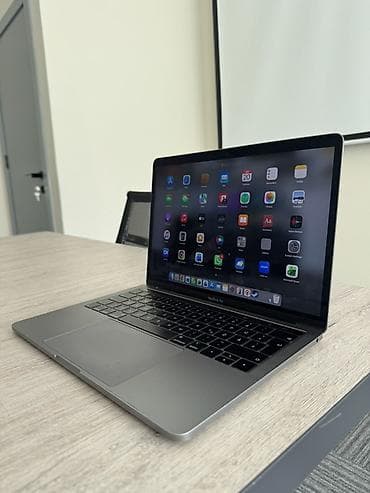 appl: Apple MacBook, 13.3 ", Apple M1, 256 GB — 2