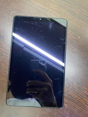 xarici hard disk 1tb: Lenovo planşet Xüsusiyyətlər: - Brend: Lenovo - Arxa korpus: metal — 2