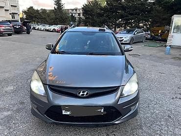 Транспорт: Hyundai i30: 1.6 л | 2010 г. Универсал — 1