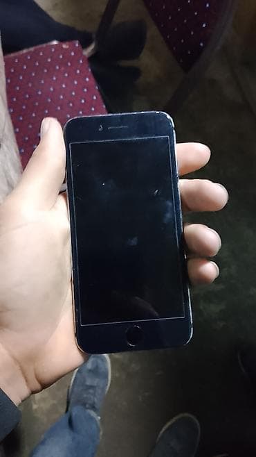 telefon kabrası: IPhone 7, 128 GB, Gümüşü — 8