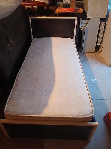 Təknəfərlik çarpayı, Bazasız, Matras ilə, Siyirməsiz