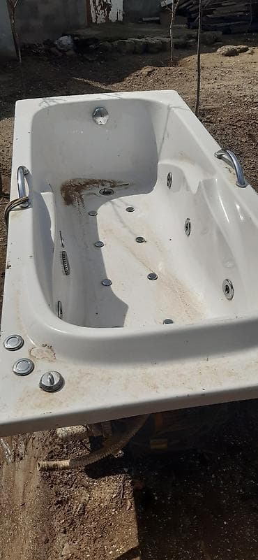 ucuz drel: Cakuzi vanna. teze kimidi matoru üsdündedi. hec bir problemi yoxdu — 2