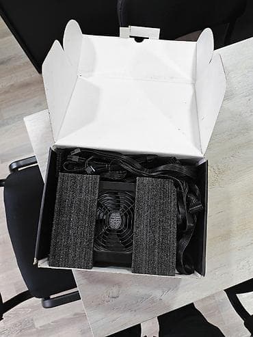 toshiba notebook: Qida bloku MSI, 750 W, Yeni — 9