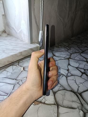 lil solid dual: Xiaomi Redmi seriyasından smartfon - Ekran: təxminən 6.5" Full HD+ — 4