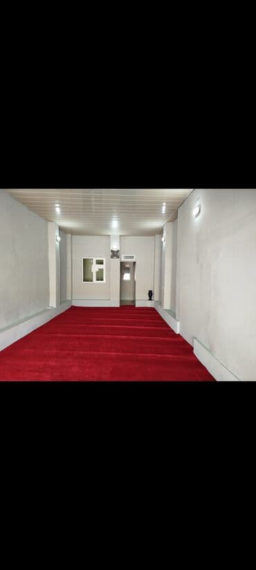 Qırmızı divan örtüklü xalça – geniş sahələr üçün - Rəng: parlaq