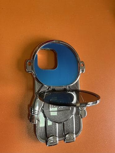 iphine: Astronavt dizaynlı telefon qabı - Material: parlaq xrom rəngli sərt — 1