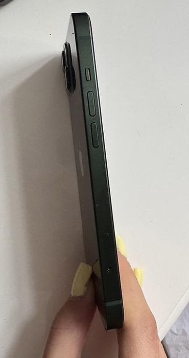 the order 1886: IPhone 13, Yaşıl, Face ID — 5