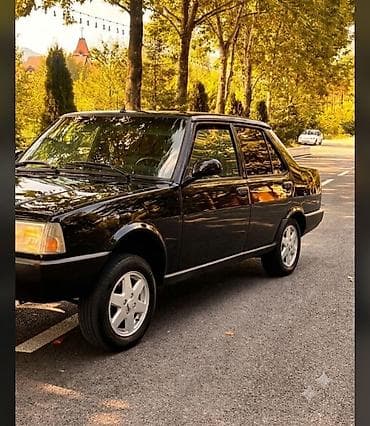 maşınlar bmw: Model: Tofas Şahin (sedan) Rəng: Qara Ban növü: 4 qapılı sedan Ön arxa — 1