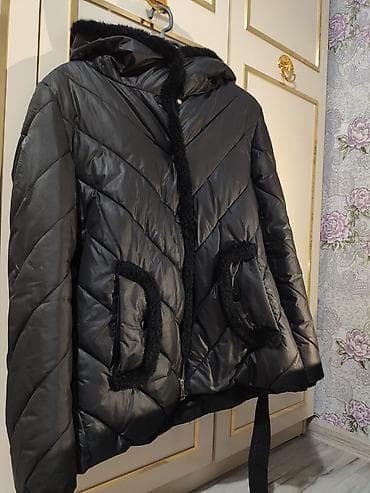 qara pencək: Qadın qış gödəkçəsi - Rəng: qara - Model: kapüşonlu, puff (şaquli və — 1