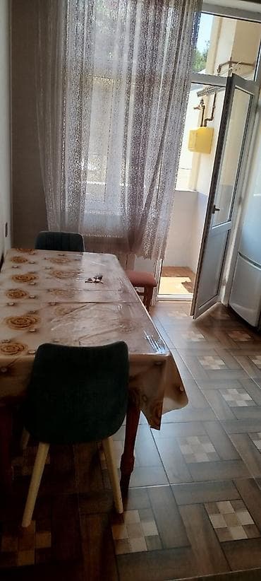 2 otaql: Bakı, 2 otaqlı, Köhnə tikili, m. Nəsimi, 60 kv. m — 3
