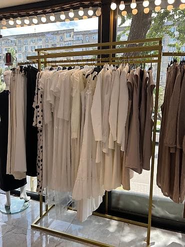 Avadanlığın icarəsi: Vitrinlər satılır — 1