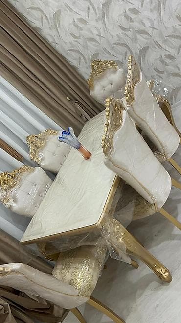 Qonaq otağı üçün, İşlənmiş, Açılmayan, Dördbucaq masa, 6 stul