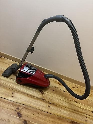 beko: Beko torbalı tozsoran – qırmızı korpus Xüsusiyyətlər: - Torbalı — 2