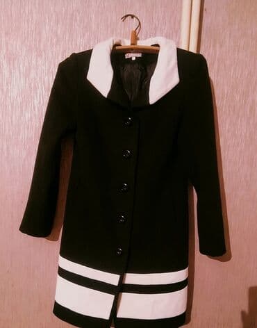 Rossiyadan oranin brendi polu-klassik palto satilir, S/M razmerlere