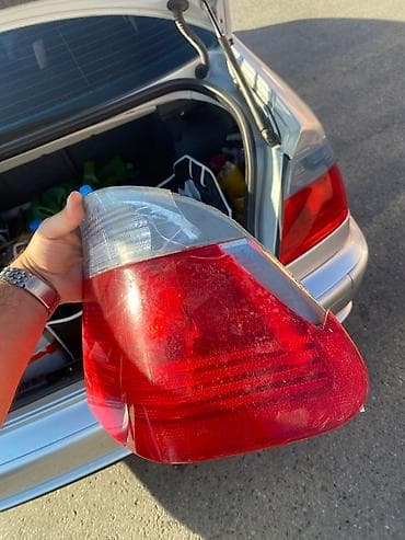 kia forte diffuser: BMW 2001 il, Yaponiya — 1