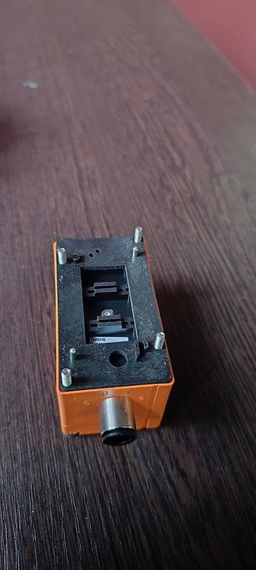 Məhsul: ifm electronic AS‑Interface AirBox, model AC2027 Təsvir: - — 5