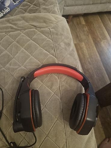 Oyun qulaqlığı və mikrofonlu headset - Rəng: qara-qırmızı - Bağlantı — 3