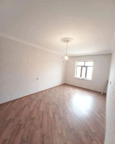 binəqədi qəsəbəsində satılan həyət evləri: Binəqədi qəs. 3 otaqlı, 90 kv. m — 5